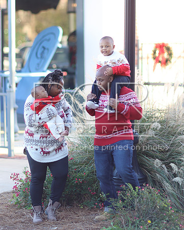2024_Christmas_Shanita-42