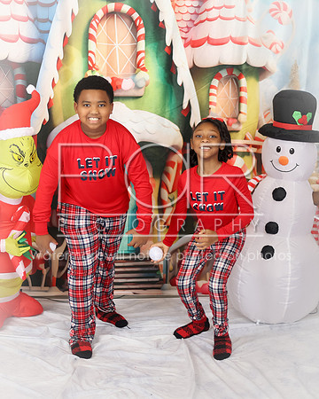 2024_Christmas_Meoshi-7