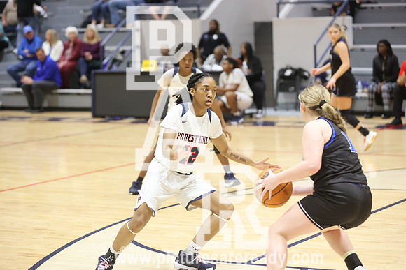 2025_Bball_Girls_PearlRivervsForestHill-196