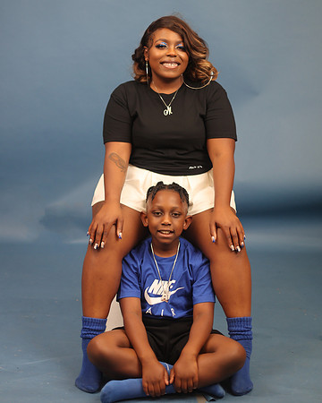 2025_Family_Mikedra-46