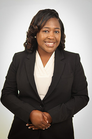 2025_Headshots_Jamela-18