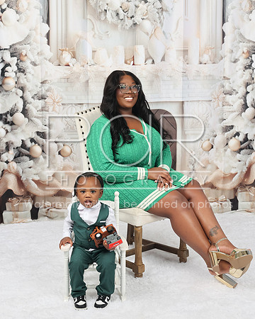 2024_Christmas_Jada Varnell-25