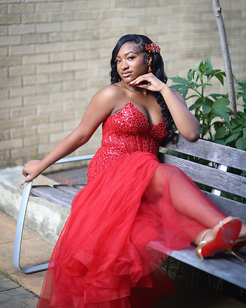 2025_Prom_ShaniahSis-37