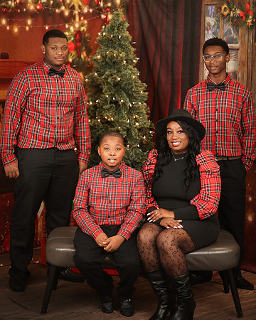 2024_Christmas_LatashaMc-2