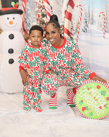 2024_Christmas_Keundra-21