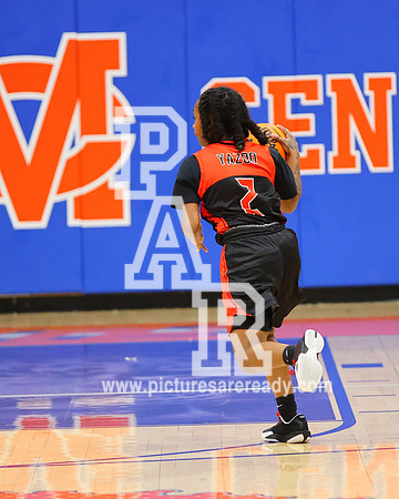 2024_Bball_Girls_YazooCityvsMadisonCen-7