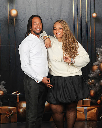 2024_Christmas_Monifah-40