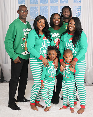 2024_Christmas_Sutton Family-78