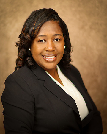 2025_Headshots_Jamela-4