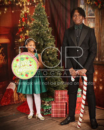 2024_Christmas_Tiffany-8