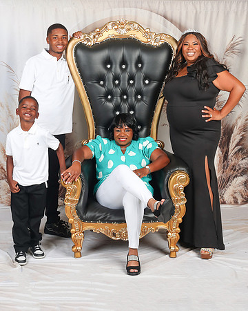 2025_Bday_Robin-3
