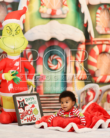 2024_Christmas_Asia Taylor-8