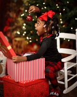 2022_Christmas_Pamela-16