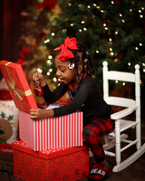 2022_Christmas_Pamela-15