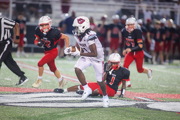 2025_Fball_ByramvsBrandon-233