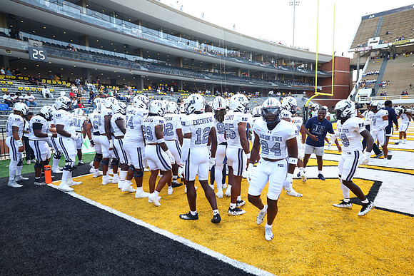 2025_Fball_JSUvsUSM-31