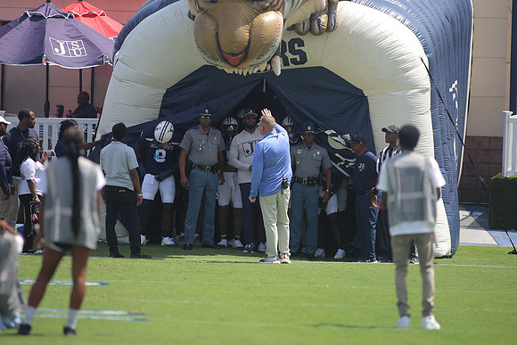 2025_Fball_HamptonvsJSU-149