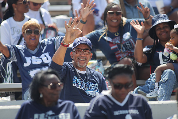 2025_Fball_HamptonvsJSU-213