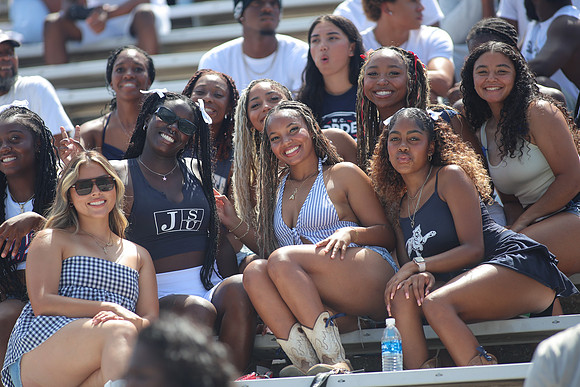2025_Fball_HamptonvsJSU-214