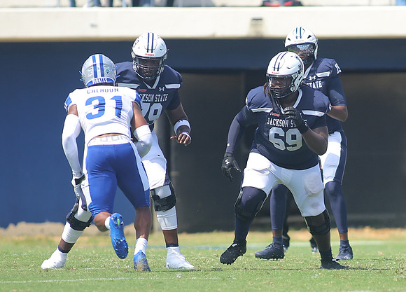 2025_Fball_HamptonvsJSU-224