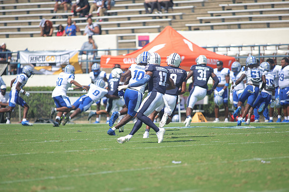 2025_Fball_HamptonvsJSU-272