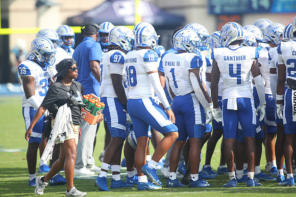 2025_Fball_HamptonvsJSU-440