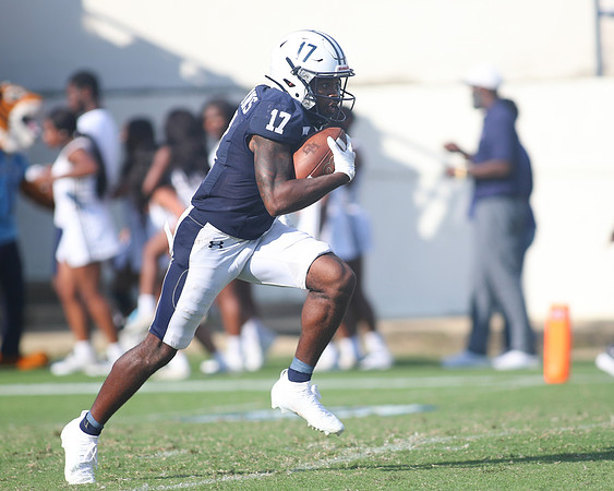 2025_Fball_HamptonvsJSU-460