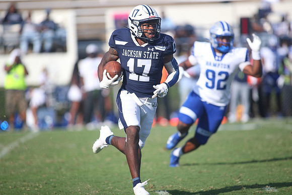2025_Fball_HamptonvsJSU-463