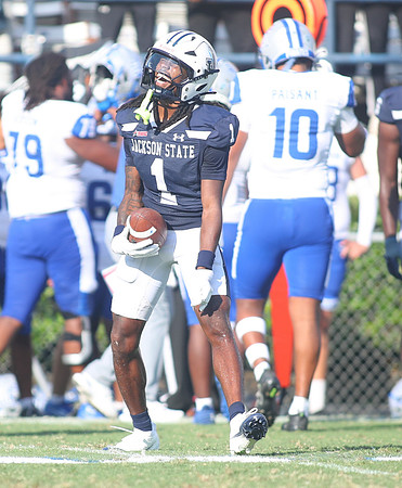 2025_Fball_HamptonvsJSU-475
