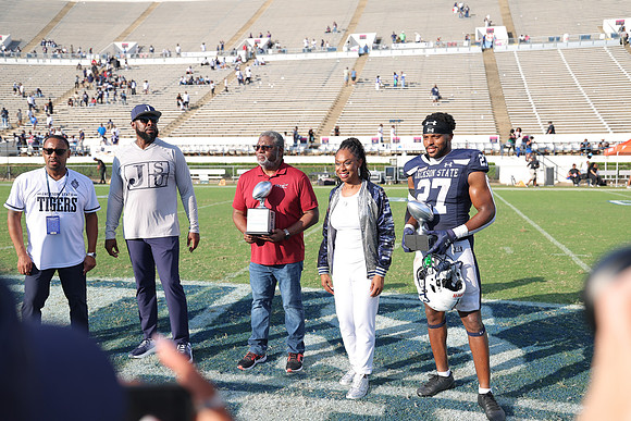 2025_Fball_HamptonvsJSU-488