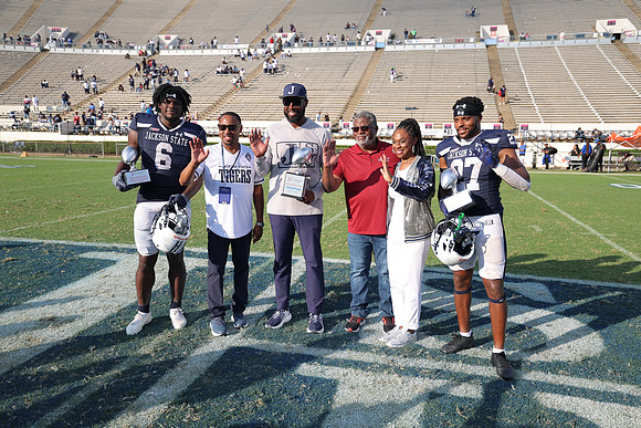 2025_Fball_HamptonvsJSU-494