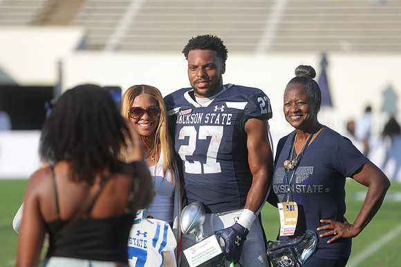 2025_Fball_HamptonvsJSU-511