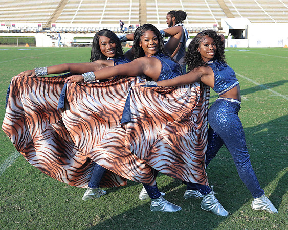 2025_Fball_HamptonvsJSU-528