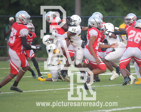 2025_Fball_McombvsProvine-5