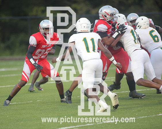 2025_Fball_McombvsProvine-7