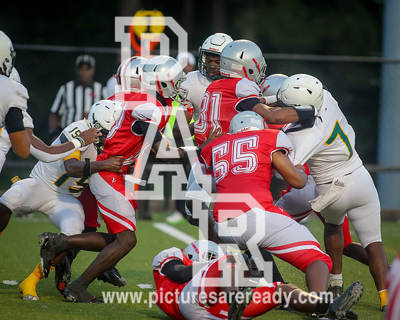 2025_Fball_McombvsProvine-39