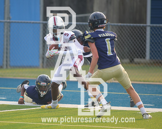 2025_Fball_ByramvsPearl-33
