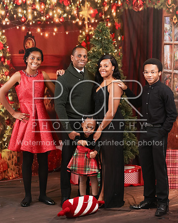 2024_Christmas_Amber McMillan-10