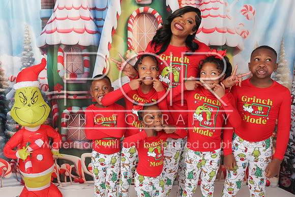2025_Christmas_JHolmes-12
