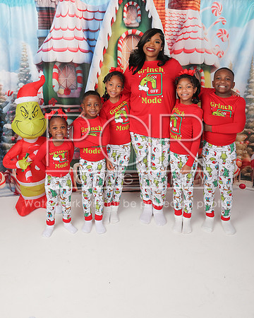 2025_Christmas_JHolmes-15