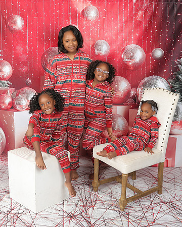 2025 Christmas_Brianna_Smith-3