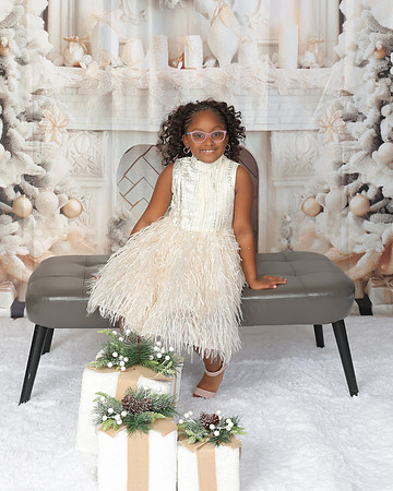 2025 Christmas_Brianna_Smith-29