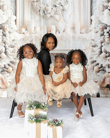 2025 Christmas_Brianna_Smith-25