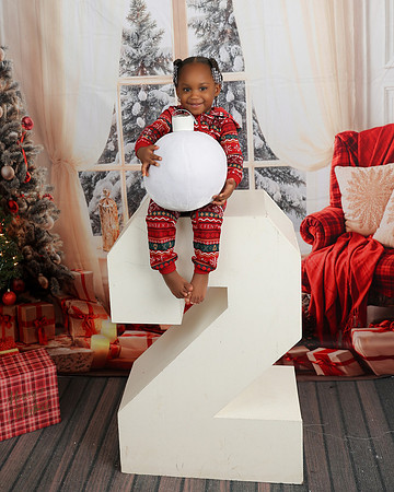 2025 Christmas_Brianna_Smith-19