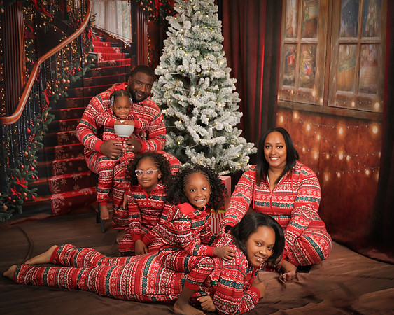2025 Christmas_Brianna_Smith-15