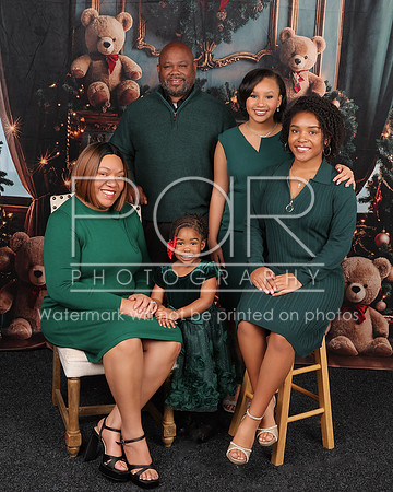2025 Christmas_Alanda_James-17