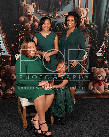 2025 Christmas_Alanda_James-15