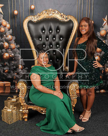2025 Christmas_Alanda_James-10