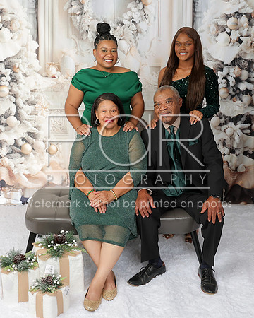 2025 Christmas_Alanda_James-9