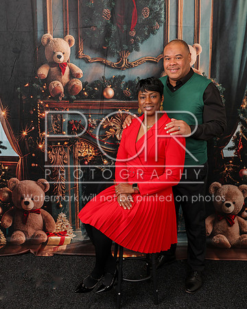 2025 Christmas_Alanda_James-7